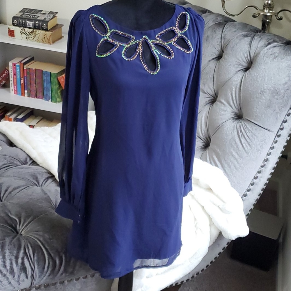 NWT Chiffon cutout shift dress